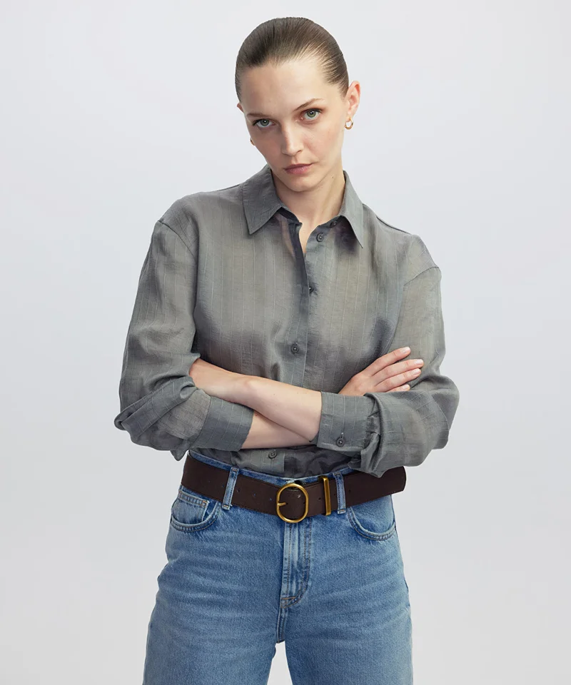 ابيكول Adjustable Back Hem Shirt